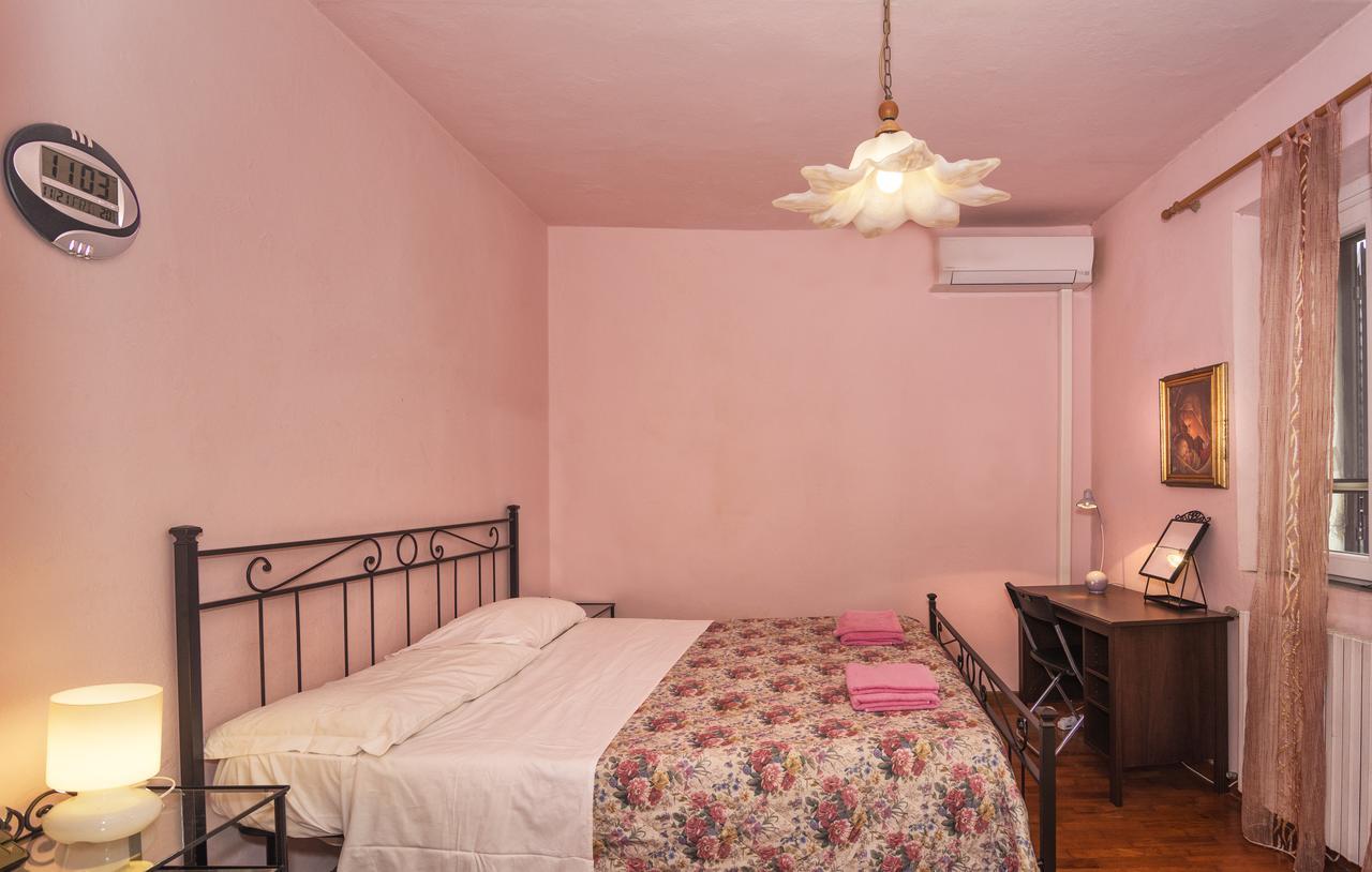 Holiday House Ospedale B&B Ghizzano Esterno foto